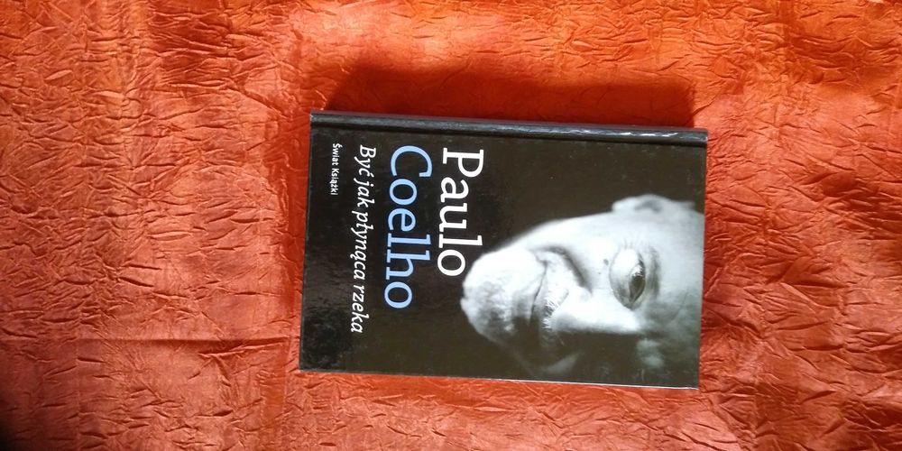 Paulo Coelho być jak płynąca rzeka Świat Książki 2015