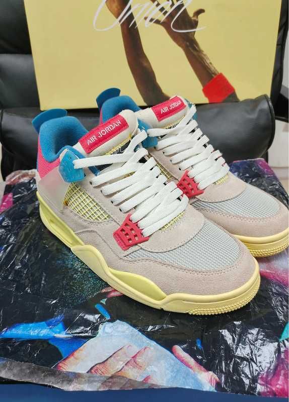 NikeAir Jordan4Retro R.42