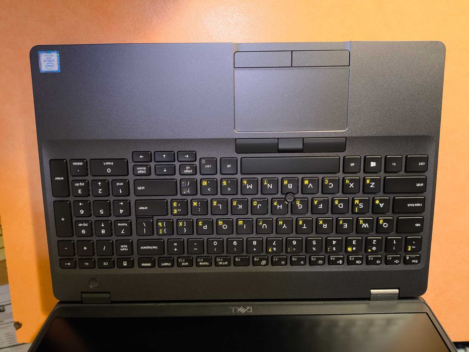 Современный производительный Dell Latitude 5500 i5-8365U 16/256Gb
