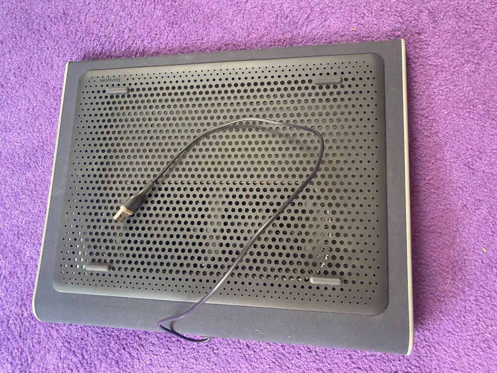 Podstawka pod laptom z chlodzeniem usb