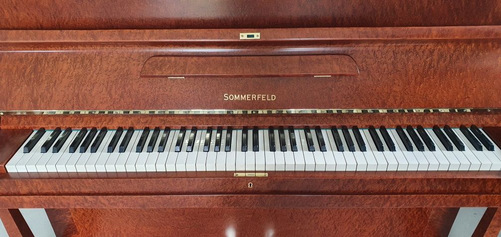 Pianino Sommerfeld..RENNER.