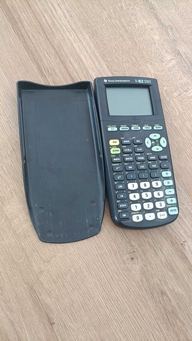 Calculadora Gráfica Texas Instruments TI-82 Stats