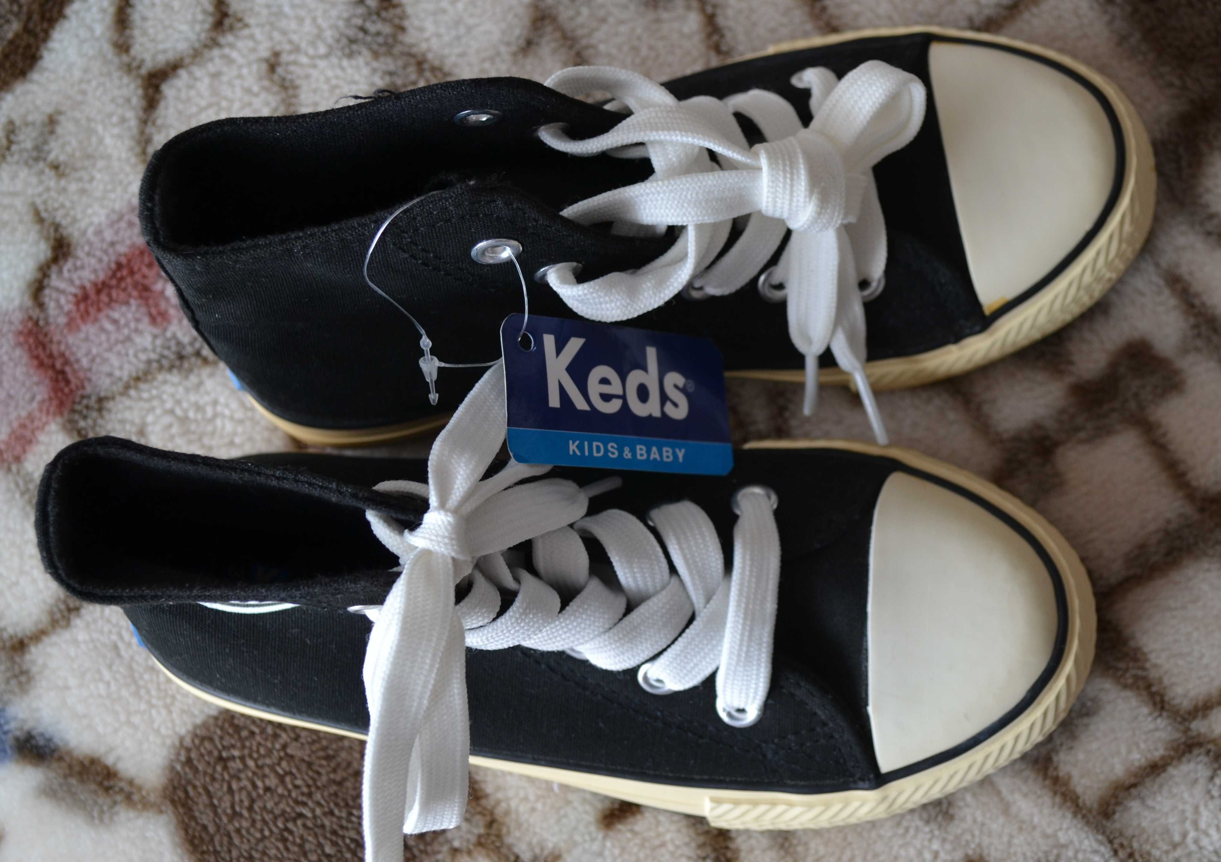 Детские сникерсы Keds совершенно новые р. 31