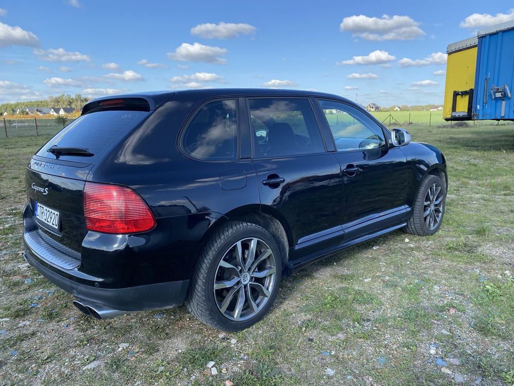 Porsche Cayenne 4.5