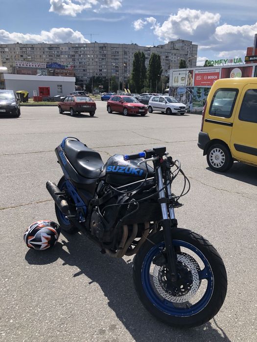 Обмен на машину или на другой мотоцыкл .suzuki gsx750f katana