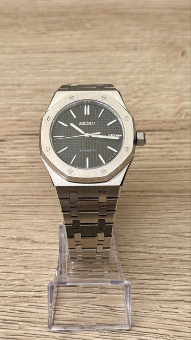 Seiko Mod Oak Black