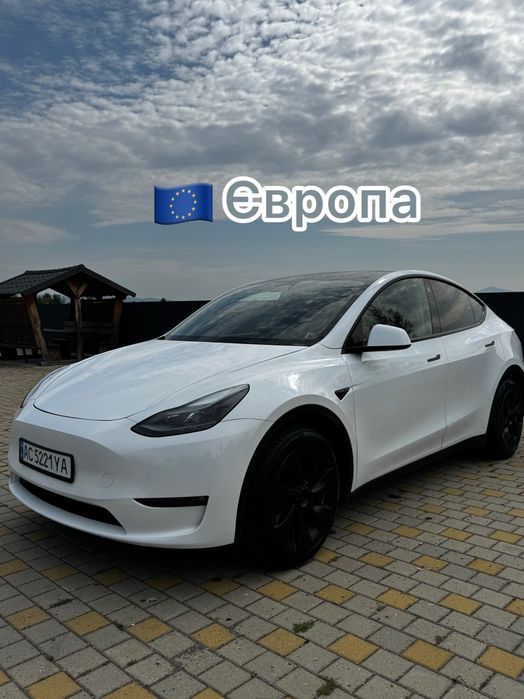 Tesla Model Y 2023  Long Range DM 82kw (Європа)
