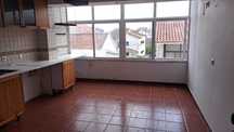 Vendo Vivenda de 3 Pisos com Quintal em Corroios
