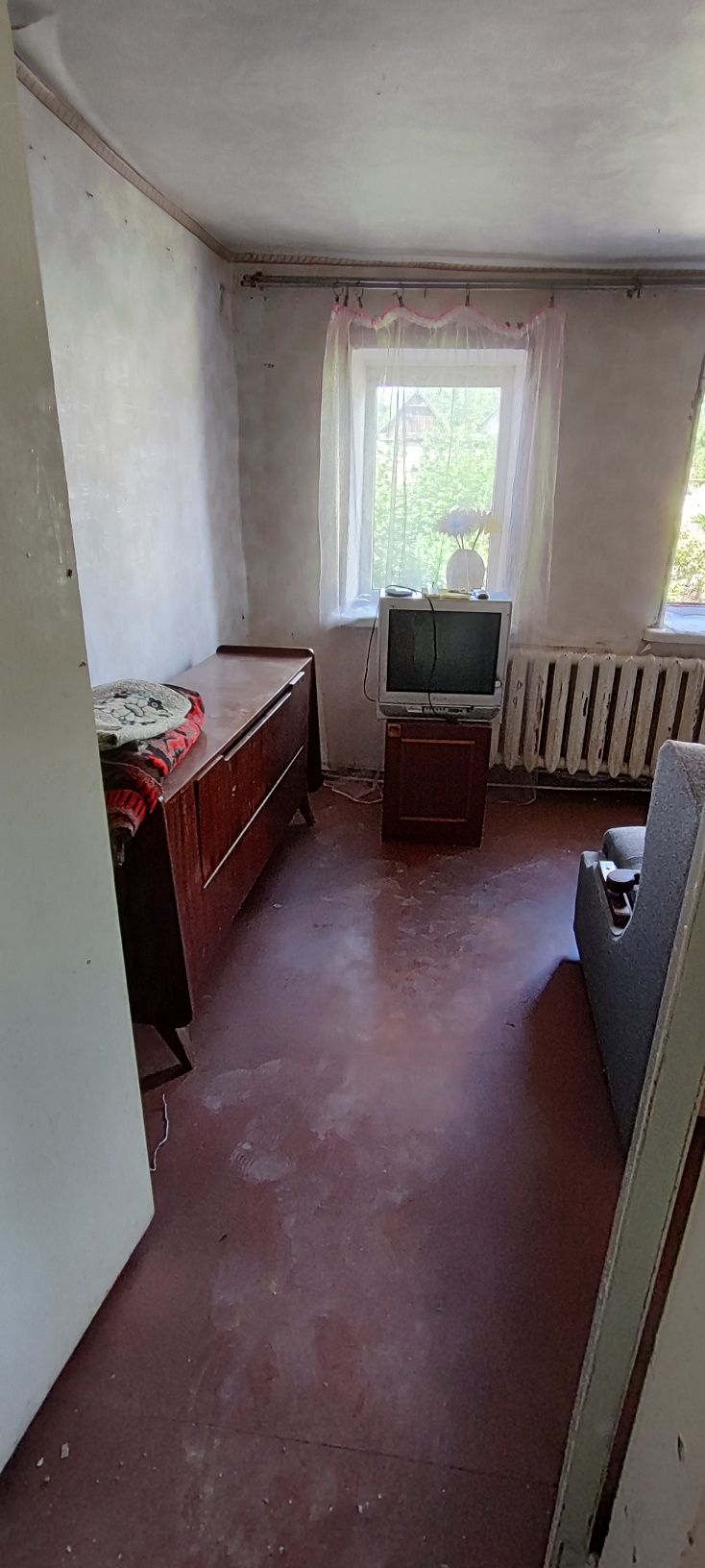 Продам дом на 2семьи р-н пр. Металлургов