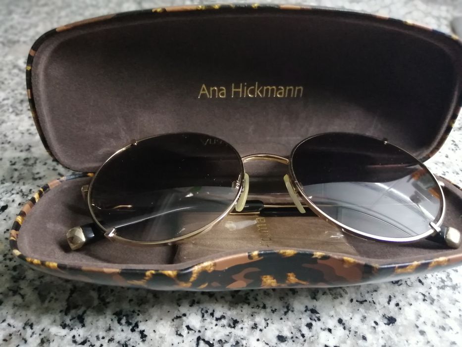 Óculos de sol Ana Hichmann.