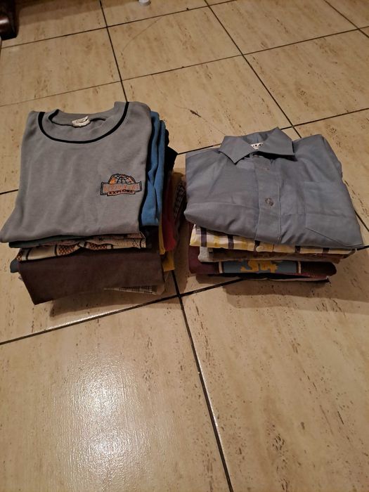 Koszulki chłopięce 23szt rozm 128