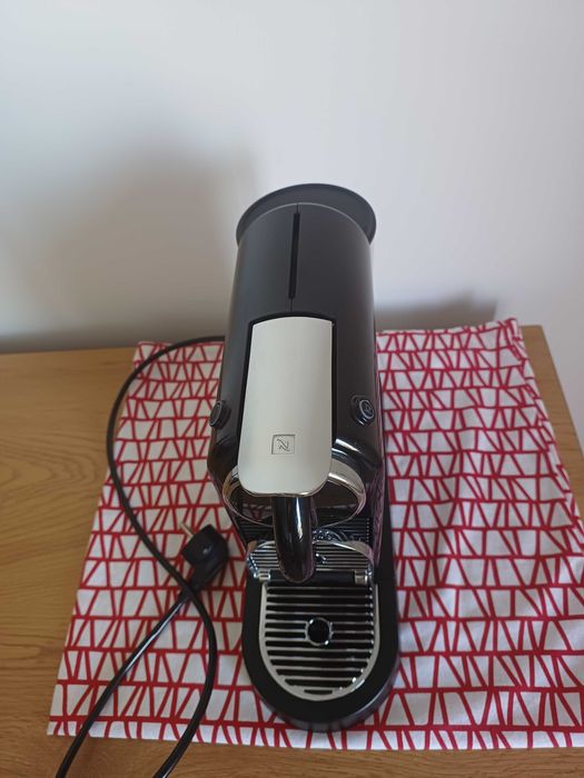 Máquina de Café Nespresso Citiz