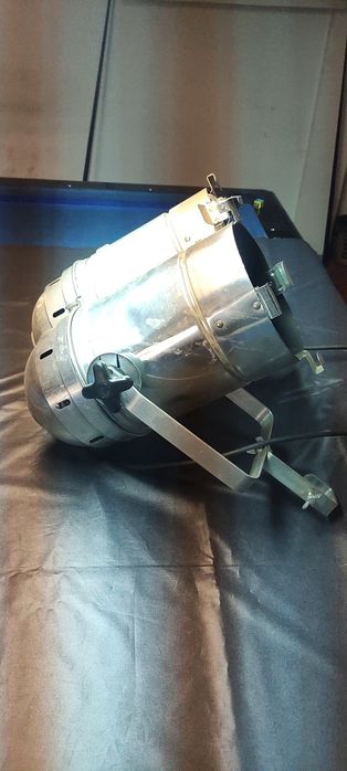 Focos Luz Projectores tipo industrial