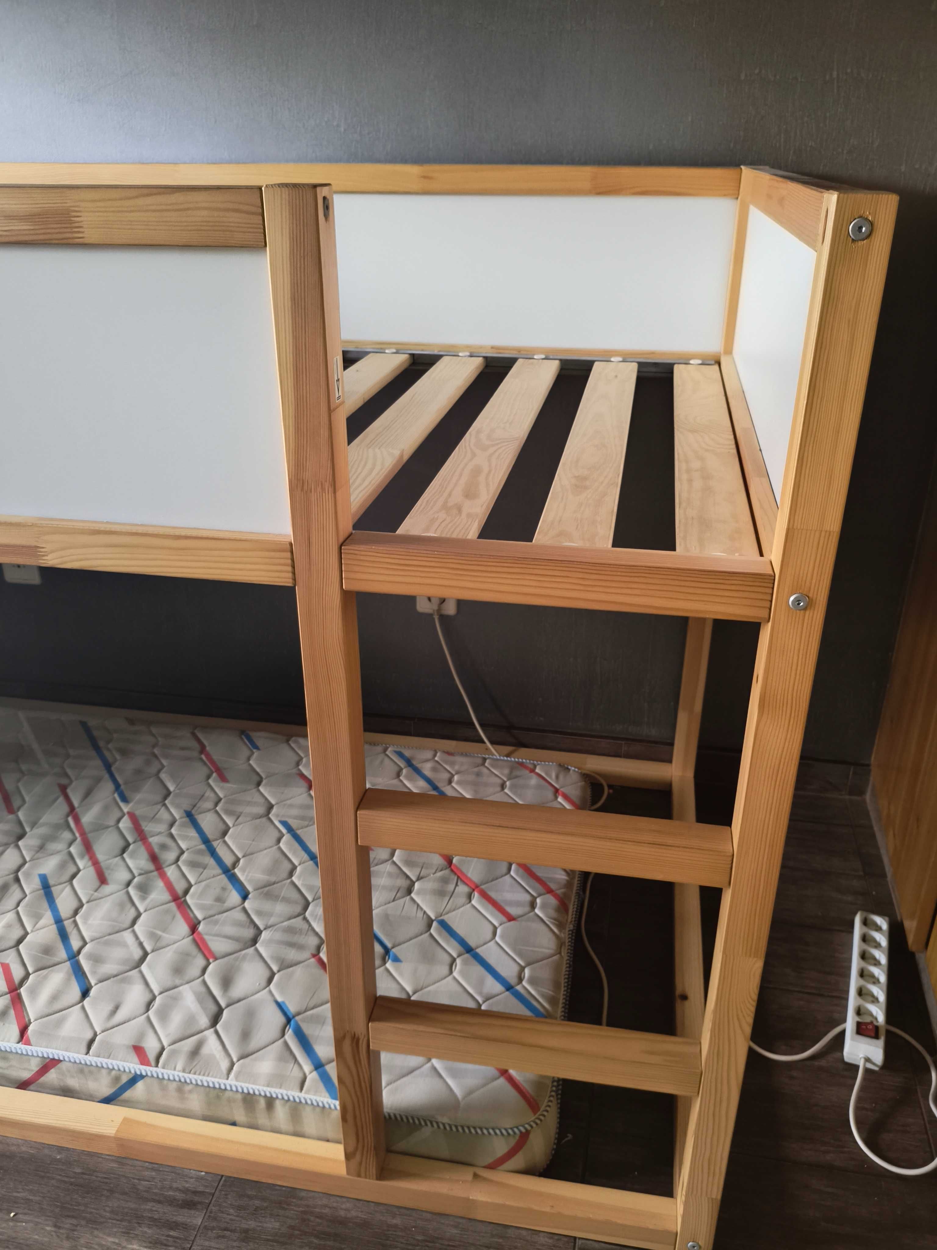 Cama criança IKEA