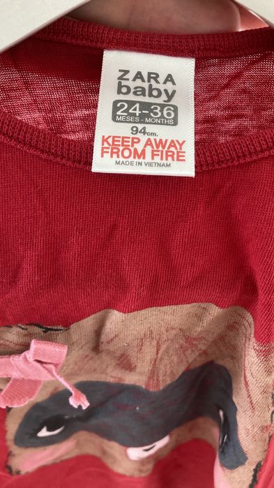 T-shirt Zara Baby vermelha, para menina