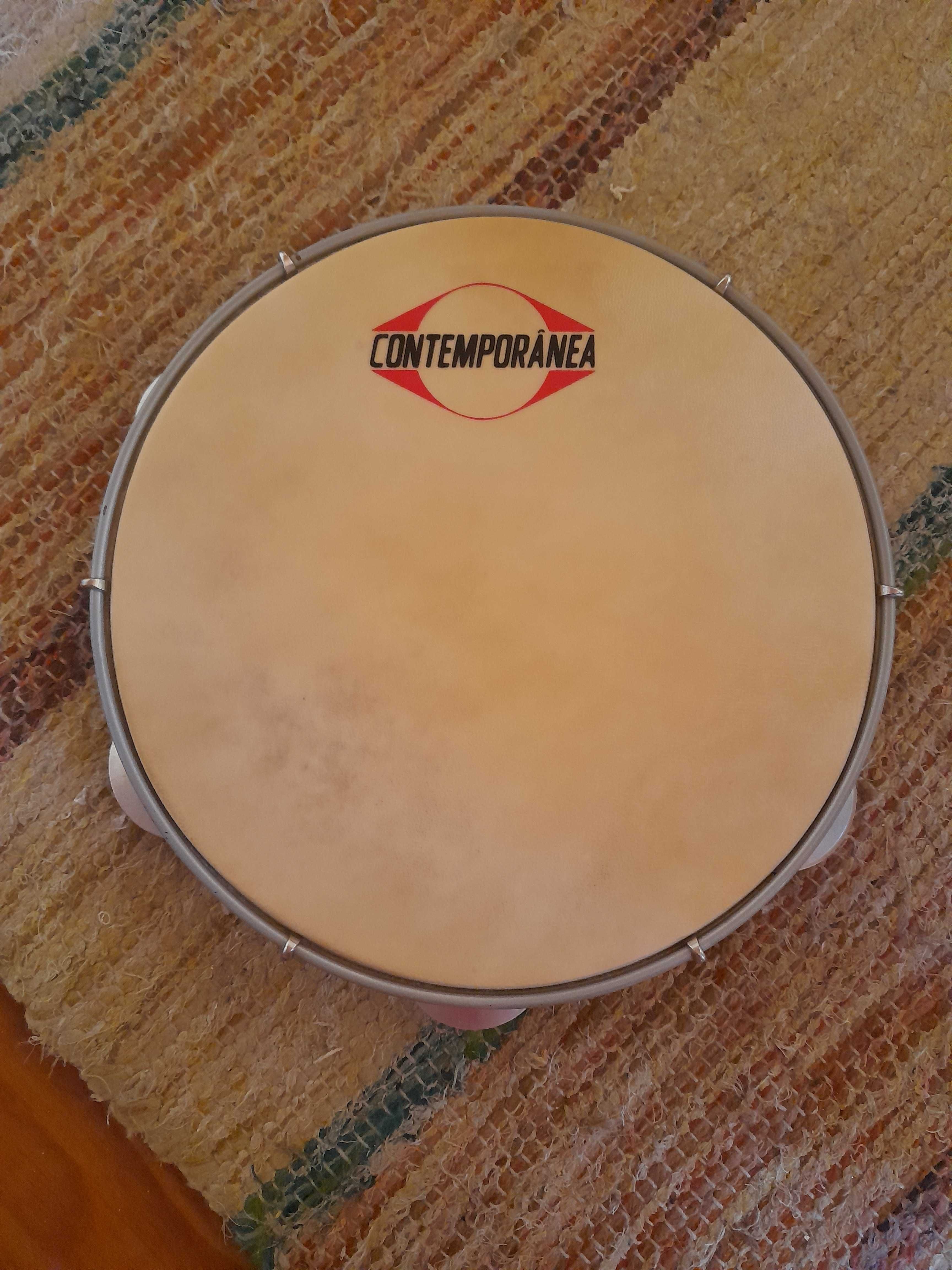 pandeiro brasileiro Contemporânea