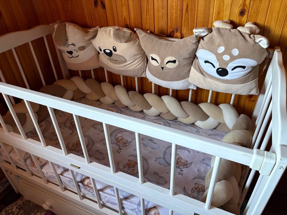 Дитяче ліжко-маятник