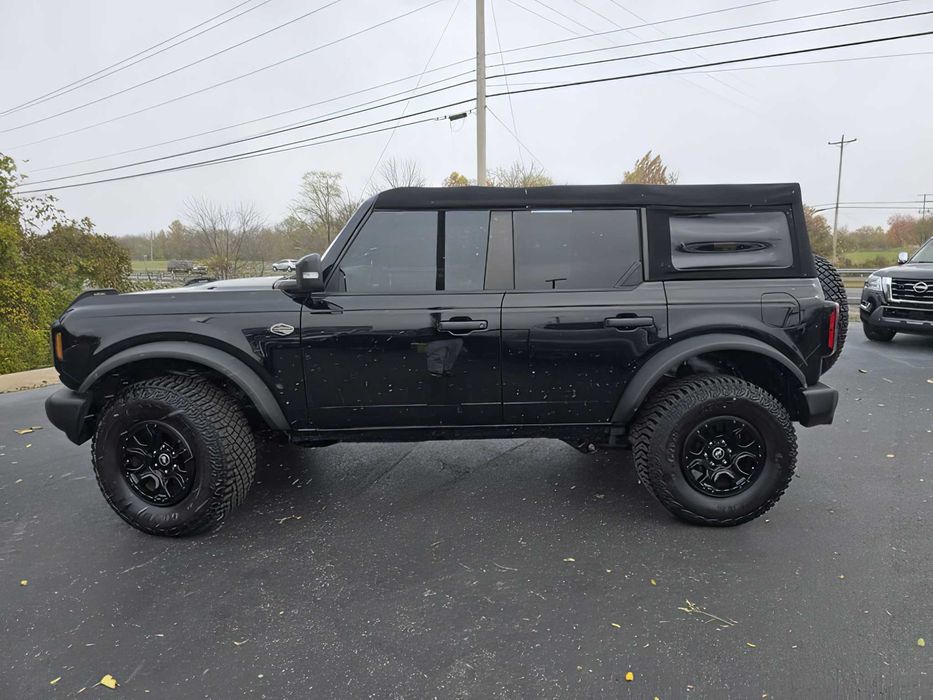 Ford Bronco      2022