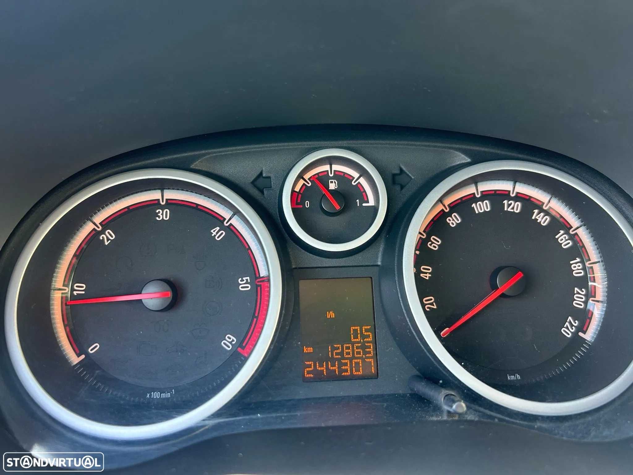 Opel Corsa 1.3 CTDI