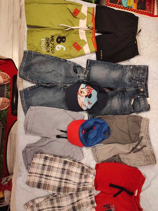 Spodenki+GRATISY 104-122cm dla chlopca uzywane