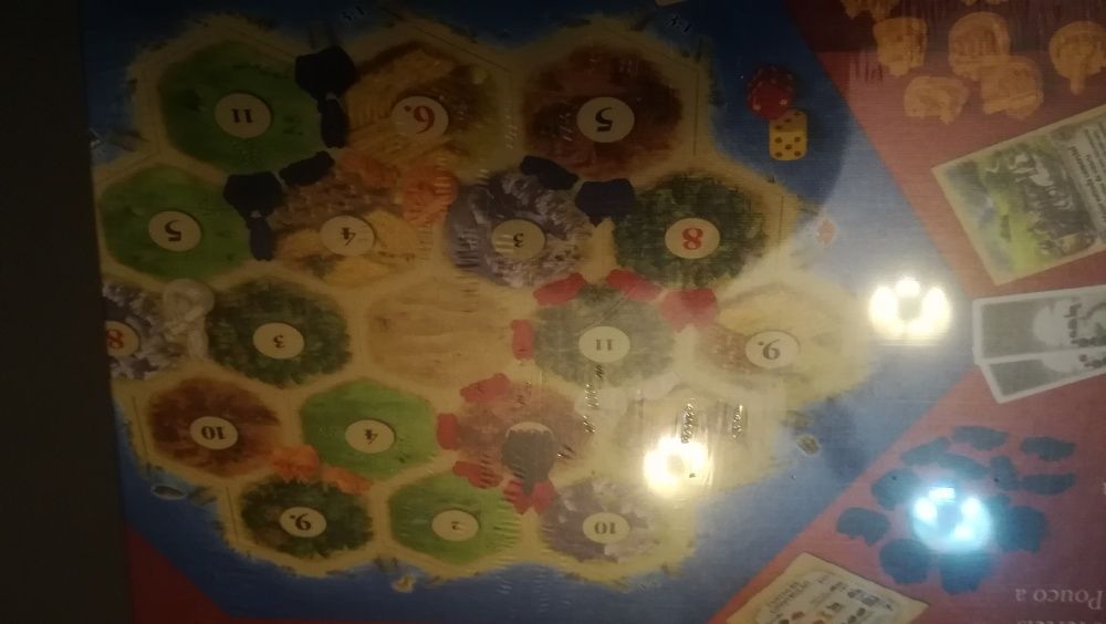 CATAN - Jogo de tabuleiro NOVO c/ 15% de desconto
