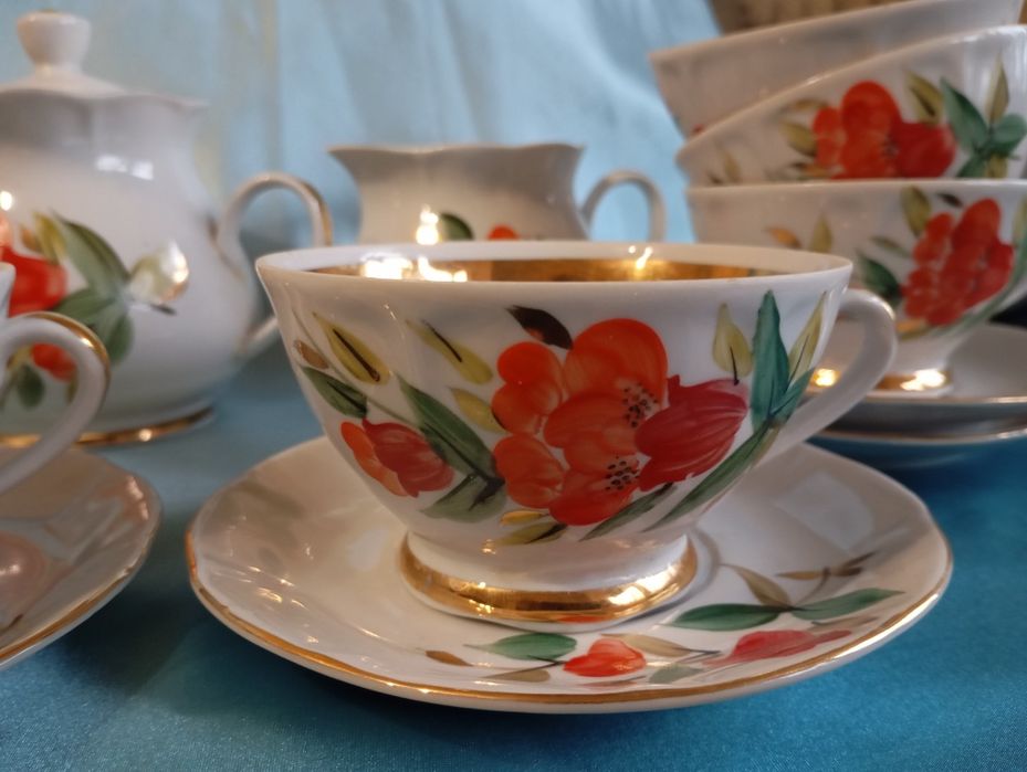 Сервиз чайный "Цветок граната" времён СССР,фарфор,винтаж,чашки,блюдца
