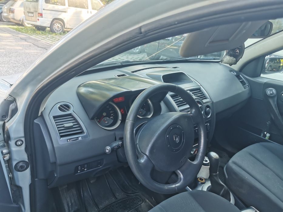Renault megane kombi 2004r 1.6 benzyna