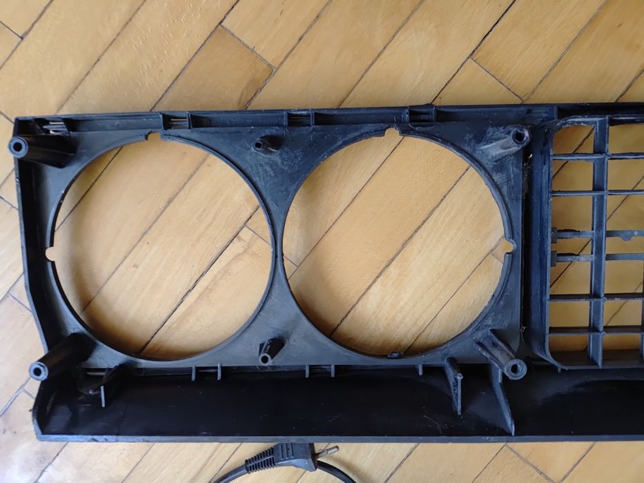 Grill atrapa polonez