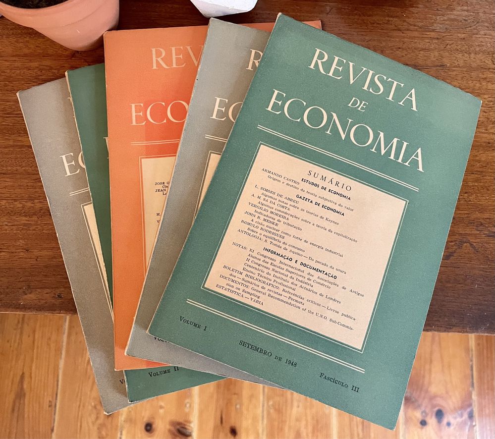 Cinco Revistas da Economia Anos 40 e 50 a 2€ cada