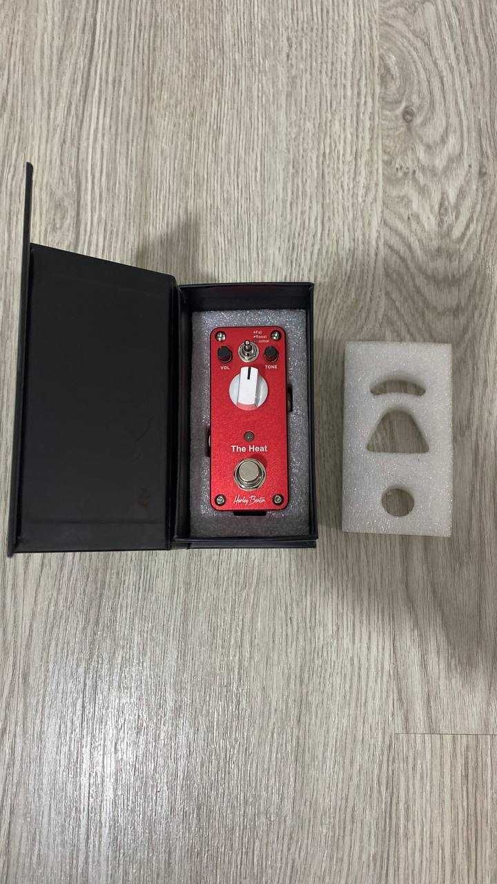 Harley Benton MiniStomp The Heat Pedal Efeito para guitarra