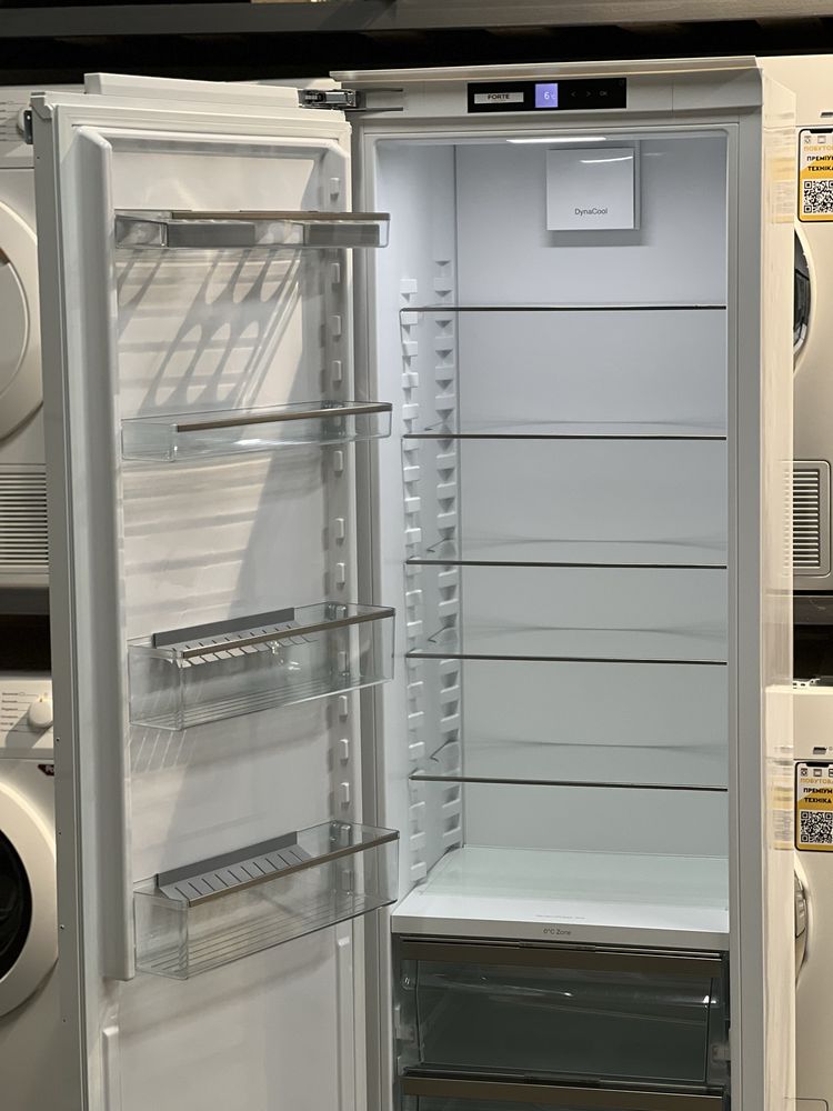 Вбудований холодильник K 7743 E. Для професійного зберігання продуктів