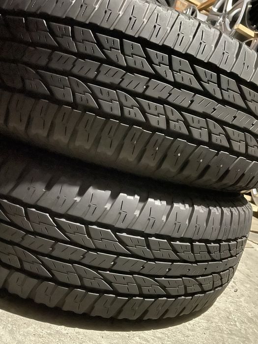 245/70 R17 Yokohama A/T / 2шт./ як нові