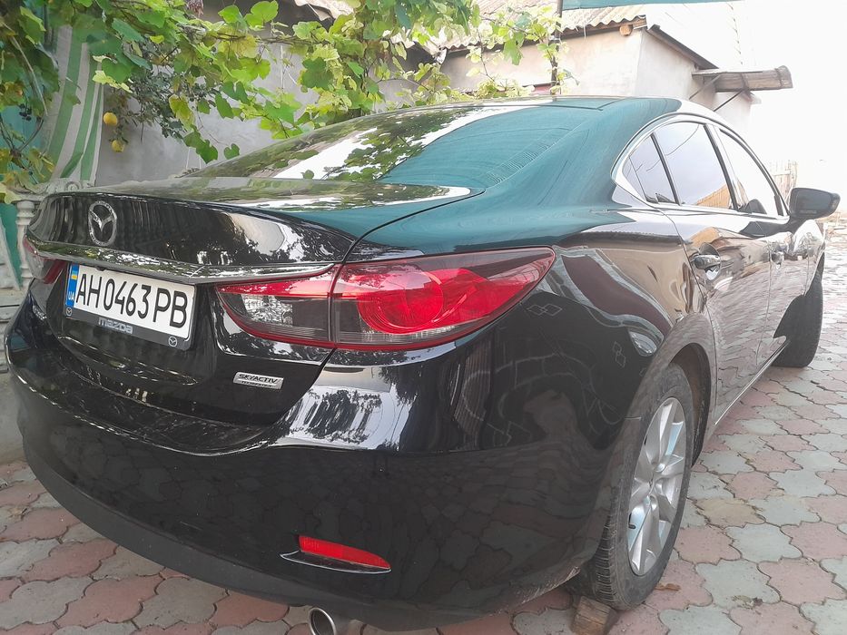 Продам Мазду 6 срочно
