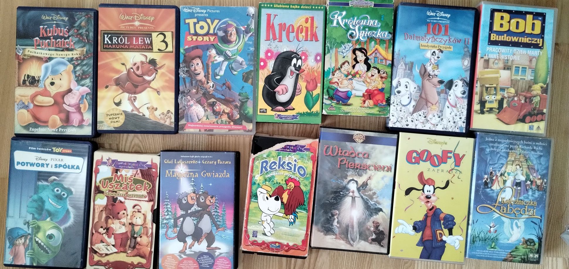 Bajki na kasetach VHS kasety wideo pakiet