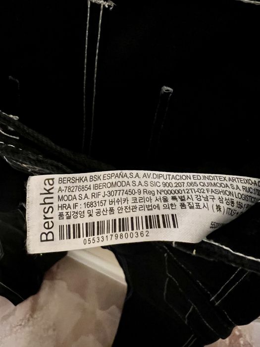 Spodnie męskie , czarne Bershka, rozm.36