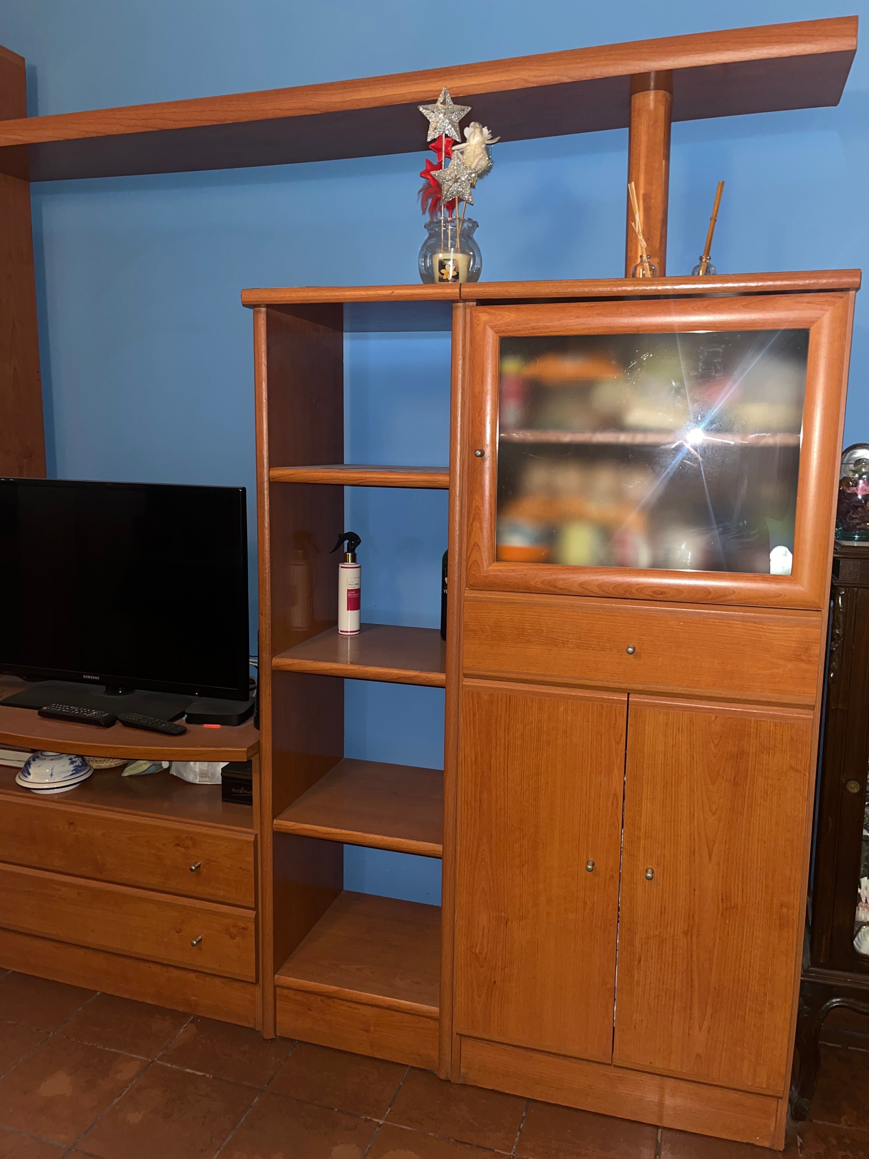 Móvel de sala muito bom estado