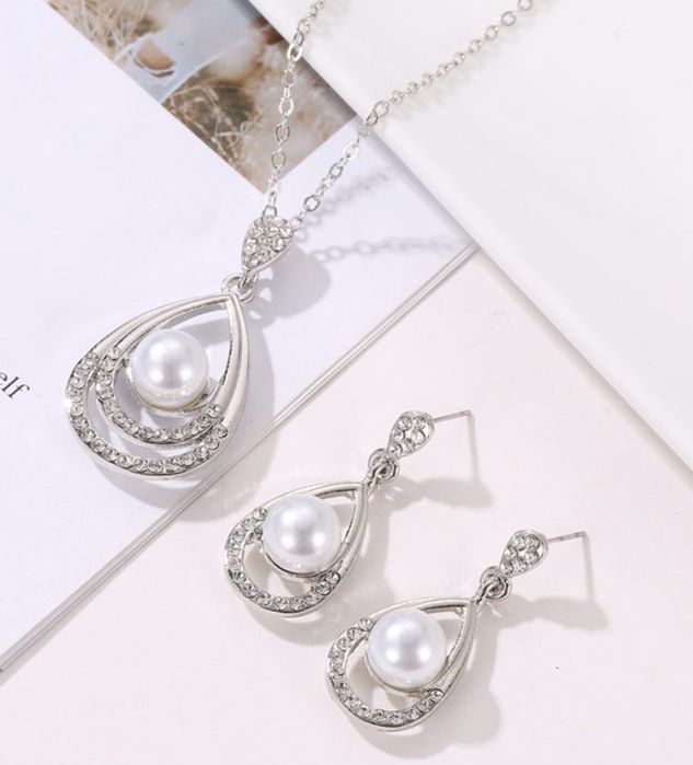 Naszyjnik kolczyki zestaw Nowy