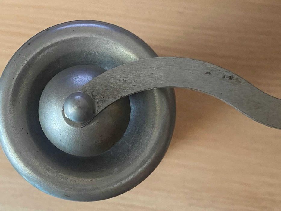 Ручная мельница для специй, кофе времен СССР.