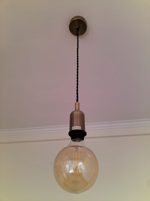 Candeeiros de teto suspensos