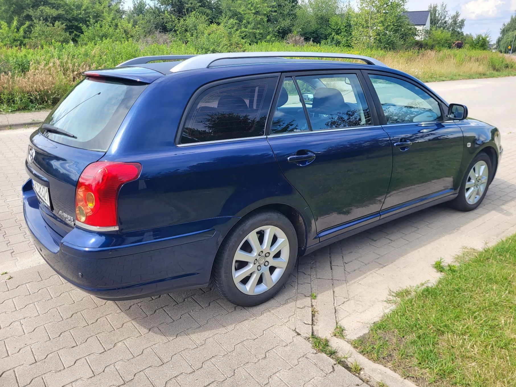 Toyota Avensis 2.0 D-4D Executive, bd.stan, dobrze wyposażona
