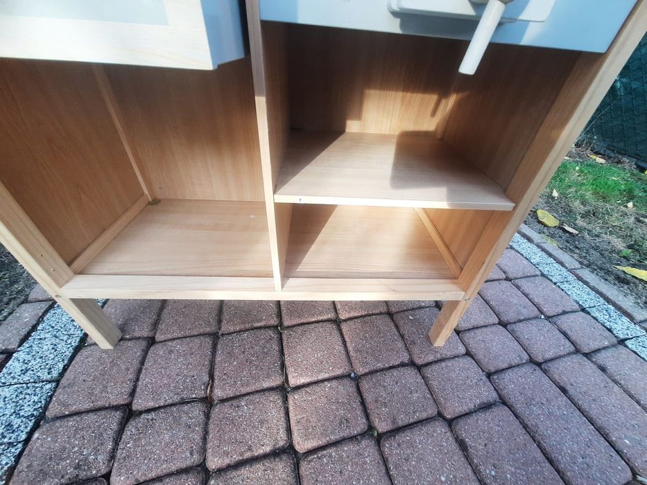 Sprzedam biurko dziecięce