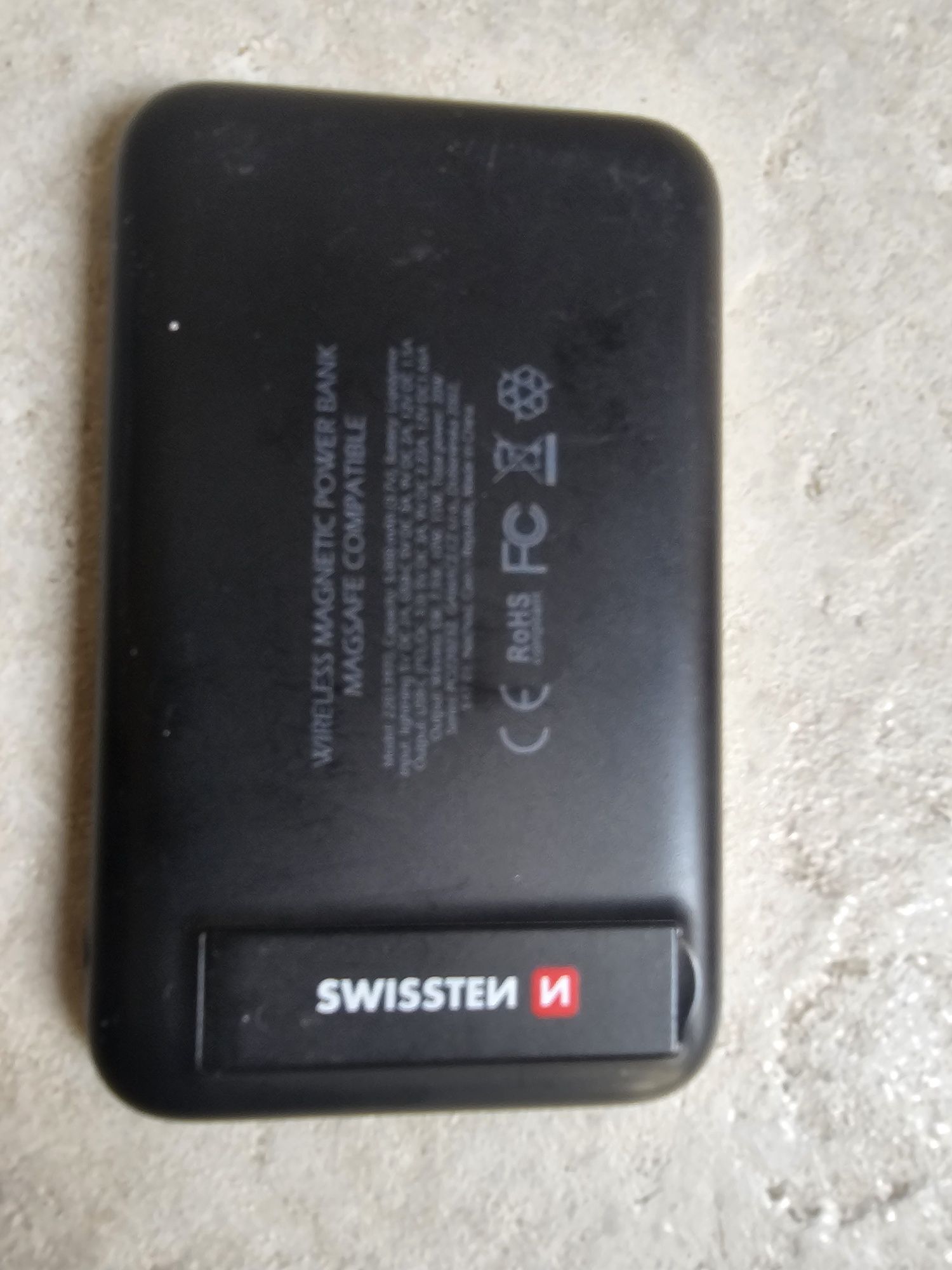 SWISSTEN magnetyczny powerbank