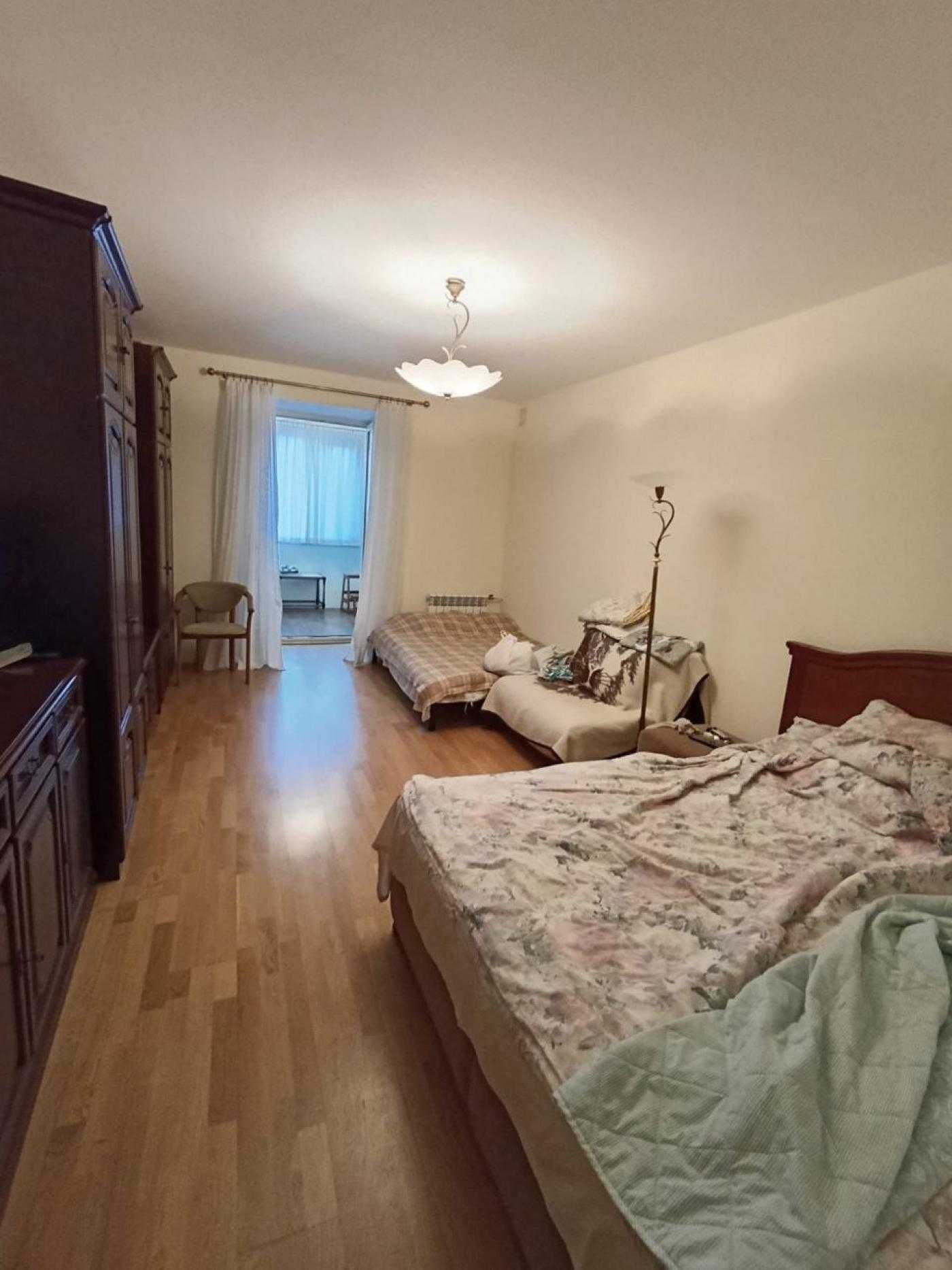 Продаж комерційної нерухомості / 185м2 / Київ