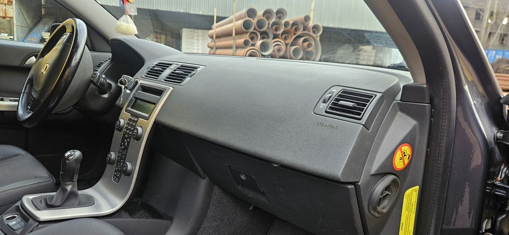 Volvo-V50 2.0 Diesel