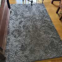 Carpete cinza  pelo curto