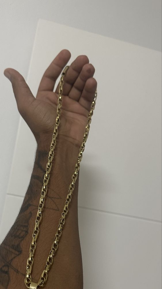 Vendo cordao de ouro 18k com 20.6g lindo e bem volumoso