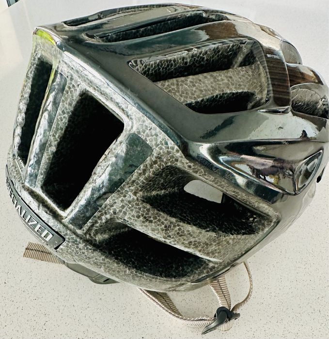 Capacete Specialized bom estado