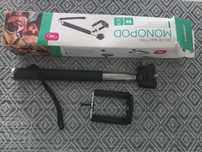 Uchwyt teleskopowy do kamery i aparatu. Monopod