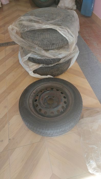 Felgi stalowe 15 Hyundai i30 + opony