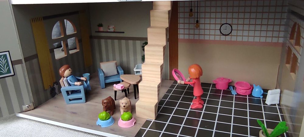 domek dla lalek z wyposażeniem LIDL